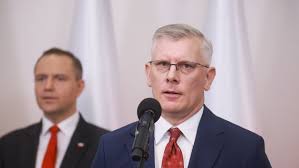 Cenckiewicz odgraża się po ujawnieniu danych. "Odpowiecie"